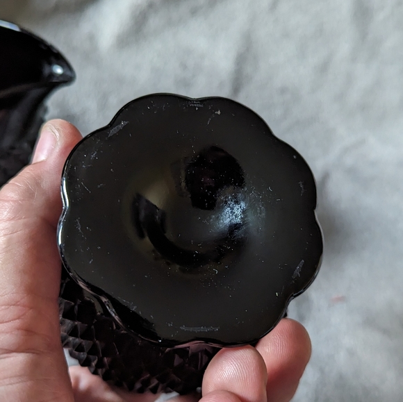 Vintage Indiana Glass, Tiara Black Diamond Point Creamer And open sugar bowl set - Picture 4 of 6